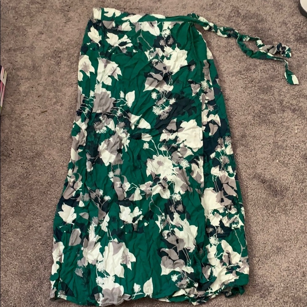Women’s maxi skirt
